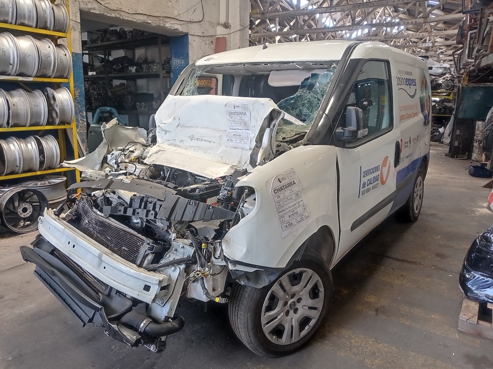  Jeep RAM VAN 1000 2019    EN DESARME